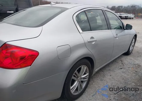 2010 Infiniti G37 Journey z USA, uszkodzony, nr VIN JN1CV6AP9AM200448